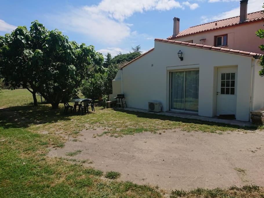 Maison Au Pied Des Pyrenees Le Boulou Bagian luar foto